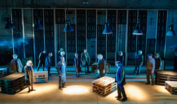 Ausgezeichnet: Dem Theater Strahl wurde für die Jugendtheater­inszenierung „The Working Dead“ der Ikarus 2015 verliehen. Foto: Joerg METZNER