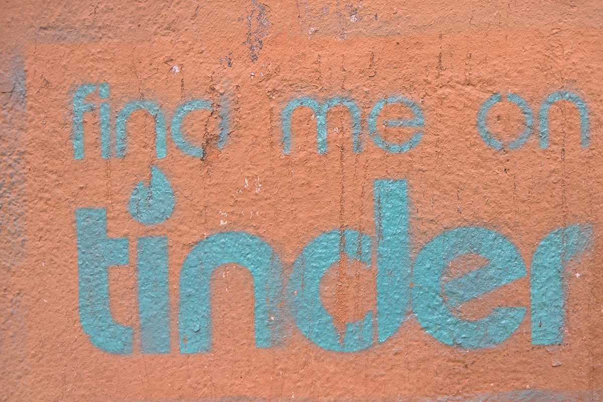 Tinder-Graffiti
